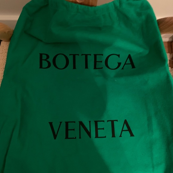 Bottega Veneta Teen Jodie - black - Picture 3 of 6